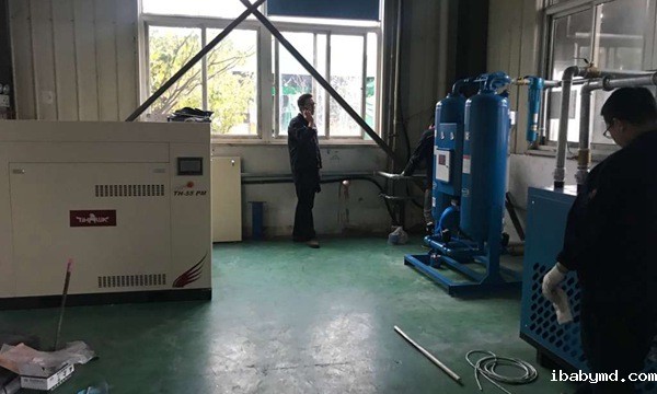 注塑机配套空压机